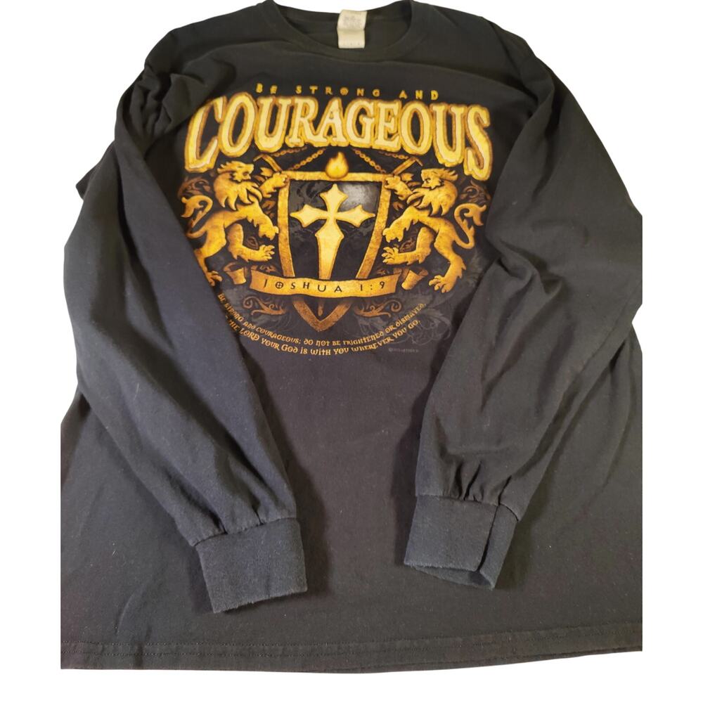 Vintage Joshua 1:9 "Courageous"  LS Tee - Christian Streetwear Lions & Cross‎ L